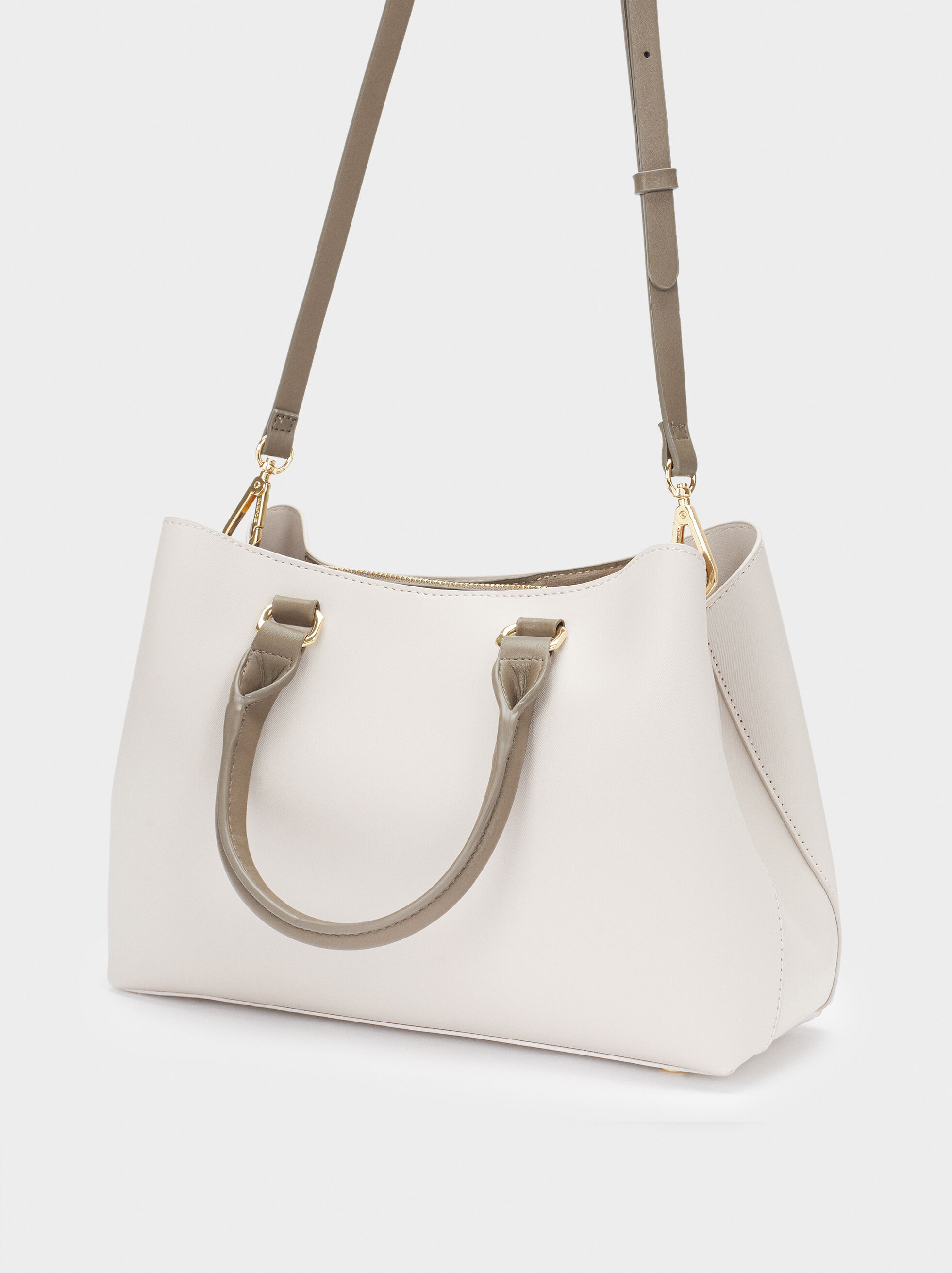 bag with removable strap