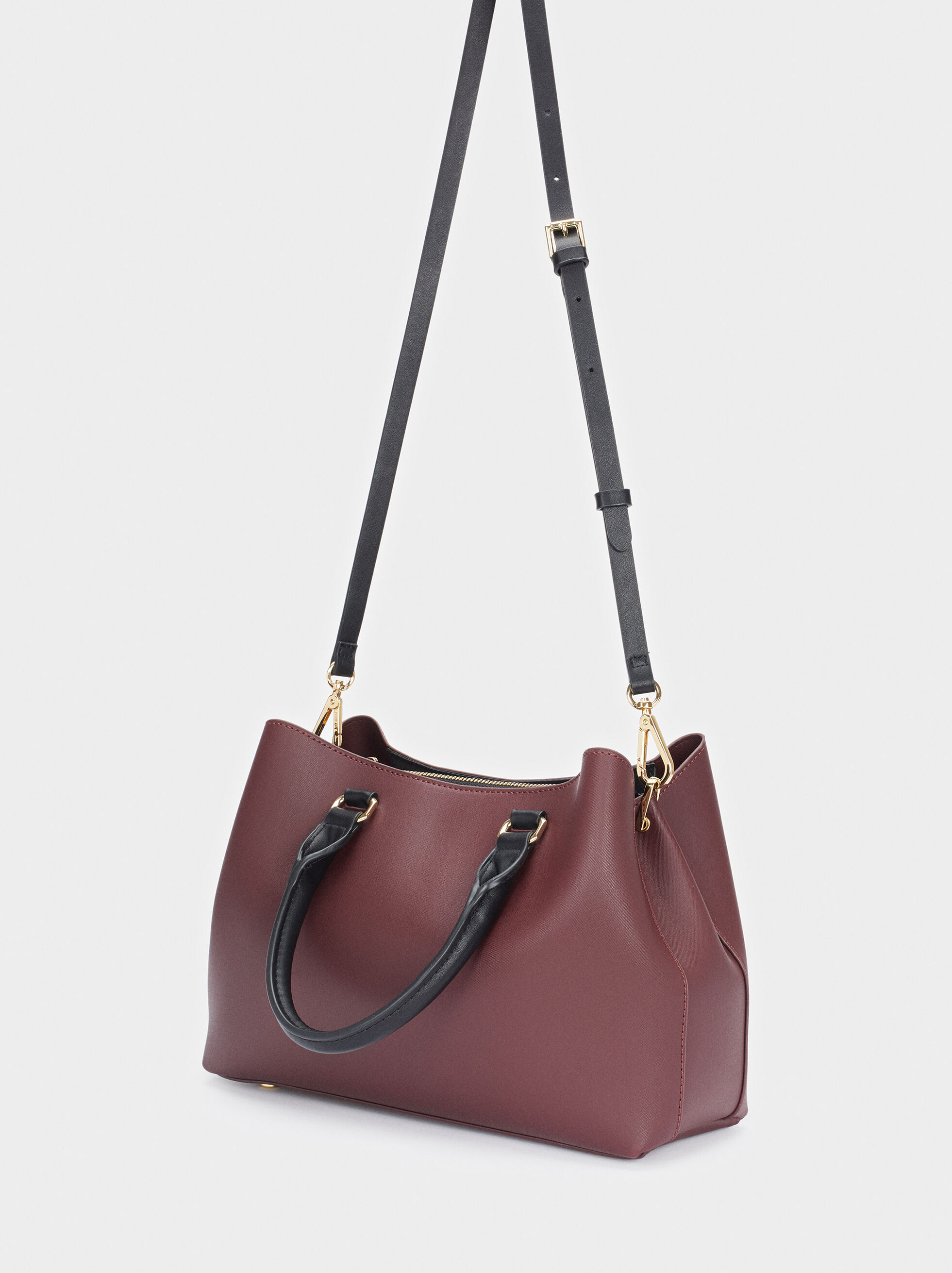 bag with removable strap