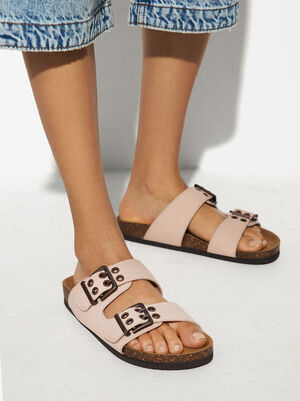 Flat Sandals With Studs