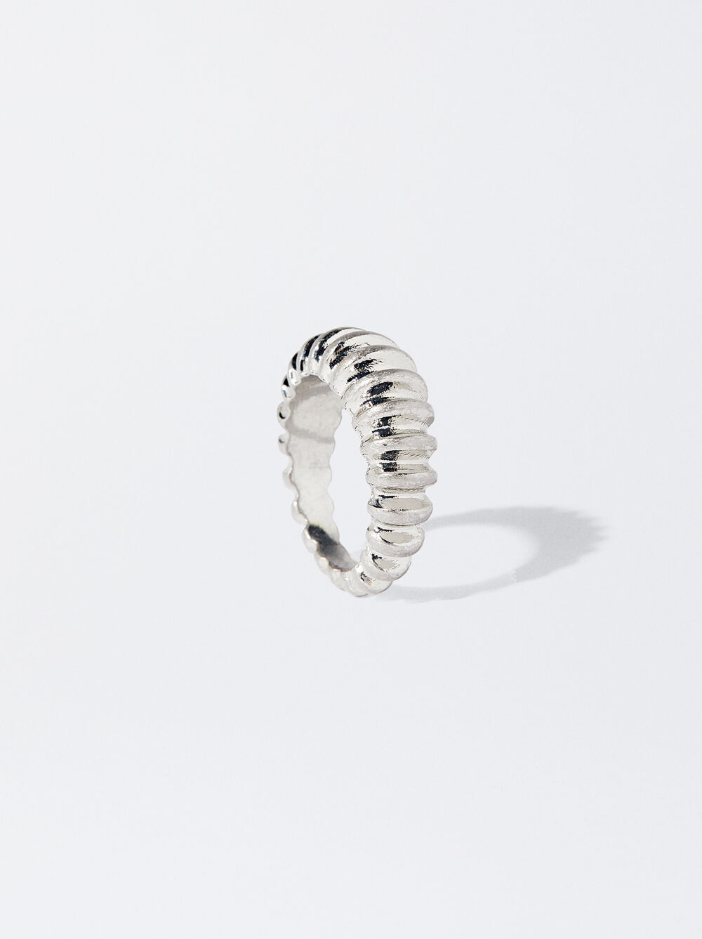 Striped Gold Ring image number 2.0
