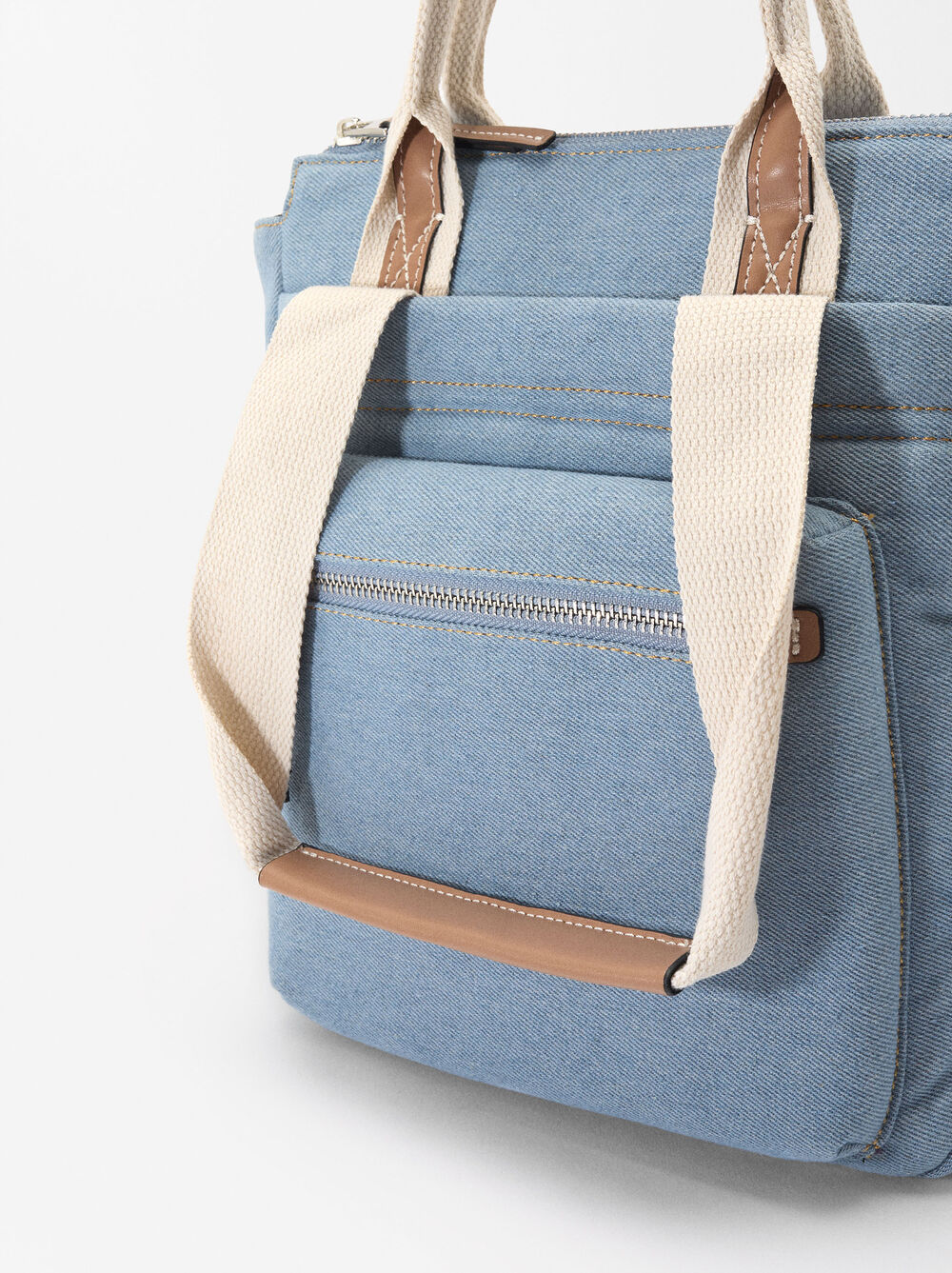 Denim Backpack With Multi-Way Straps image number 2.0
