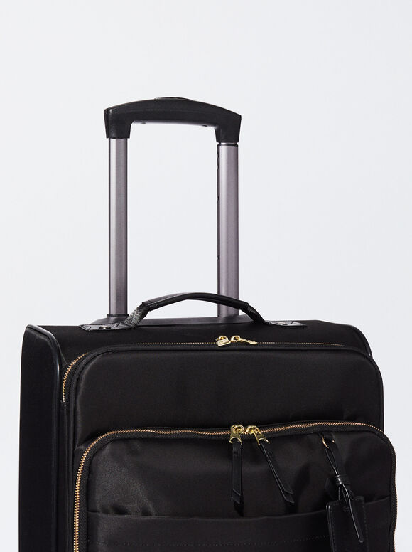 No te dejes nada en casa con los nuevos maletines y bolsos de viaje de  Parfois - Foto 1