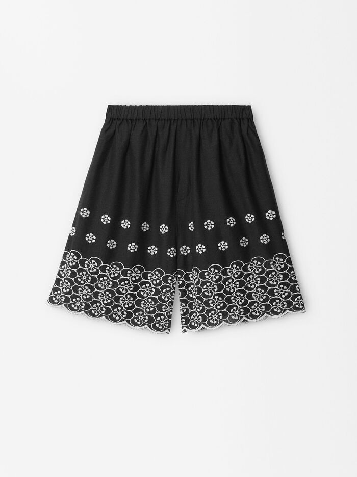 Online Exclusive - Shorts With Embroidery