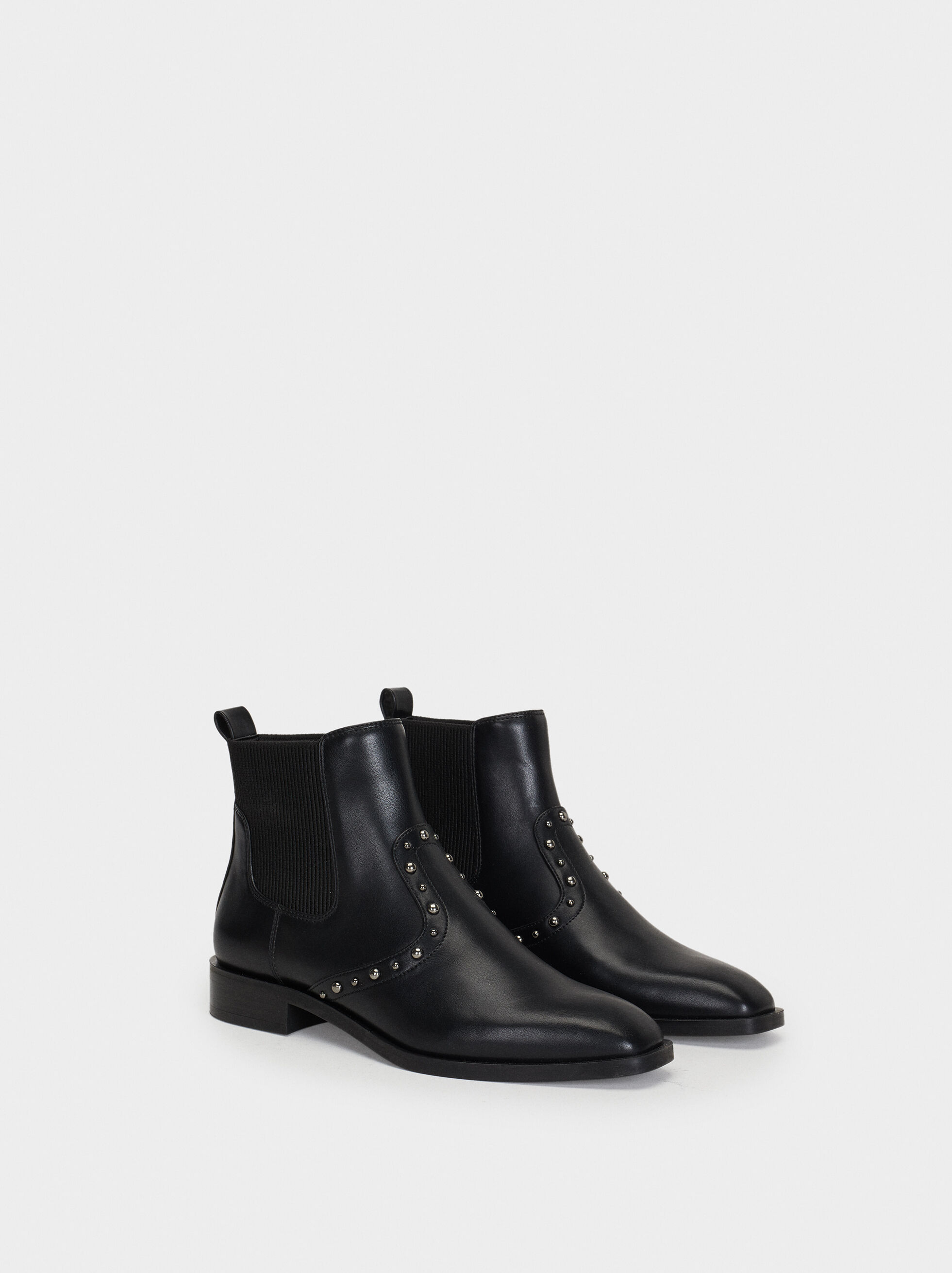 black chelsea boots studded