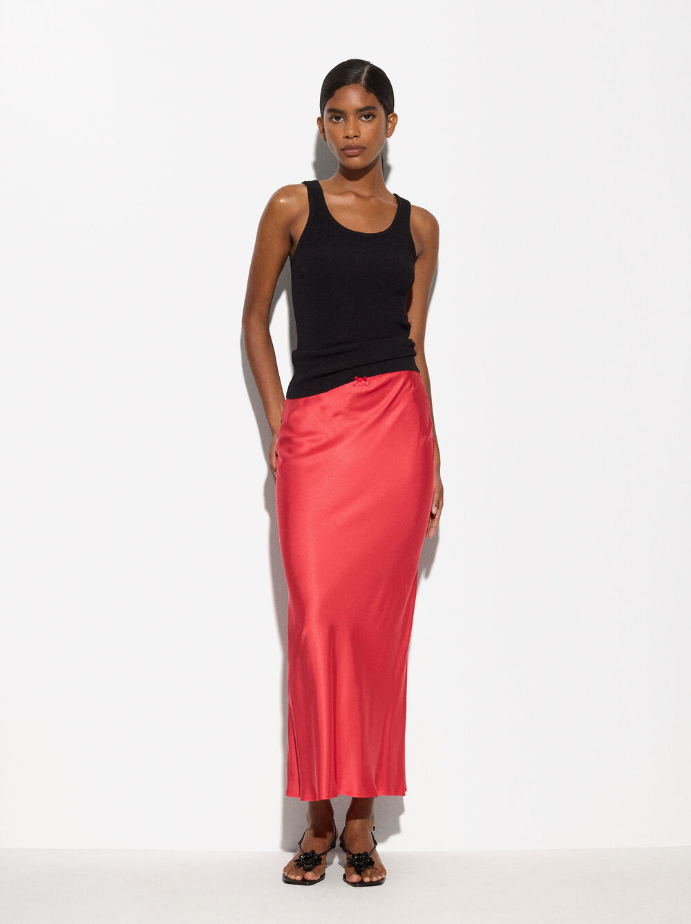 Midi Skirt With Elastic Waistband image number 0.0
