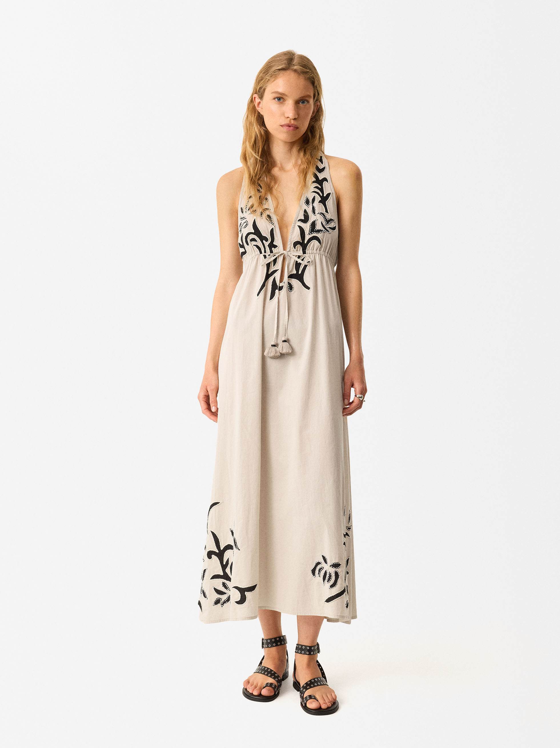 Online Exclusive - Langes Besticktes Kleid image number 0.0