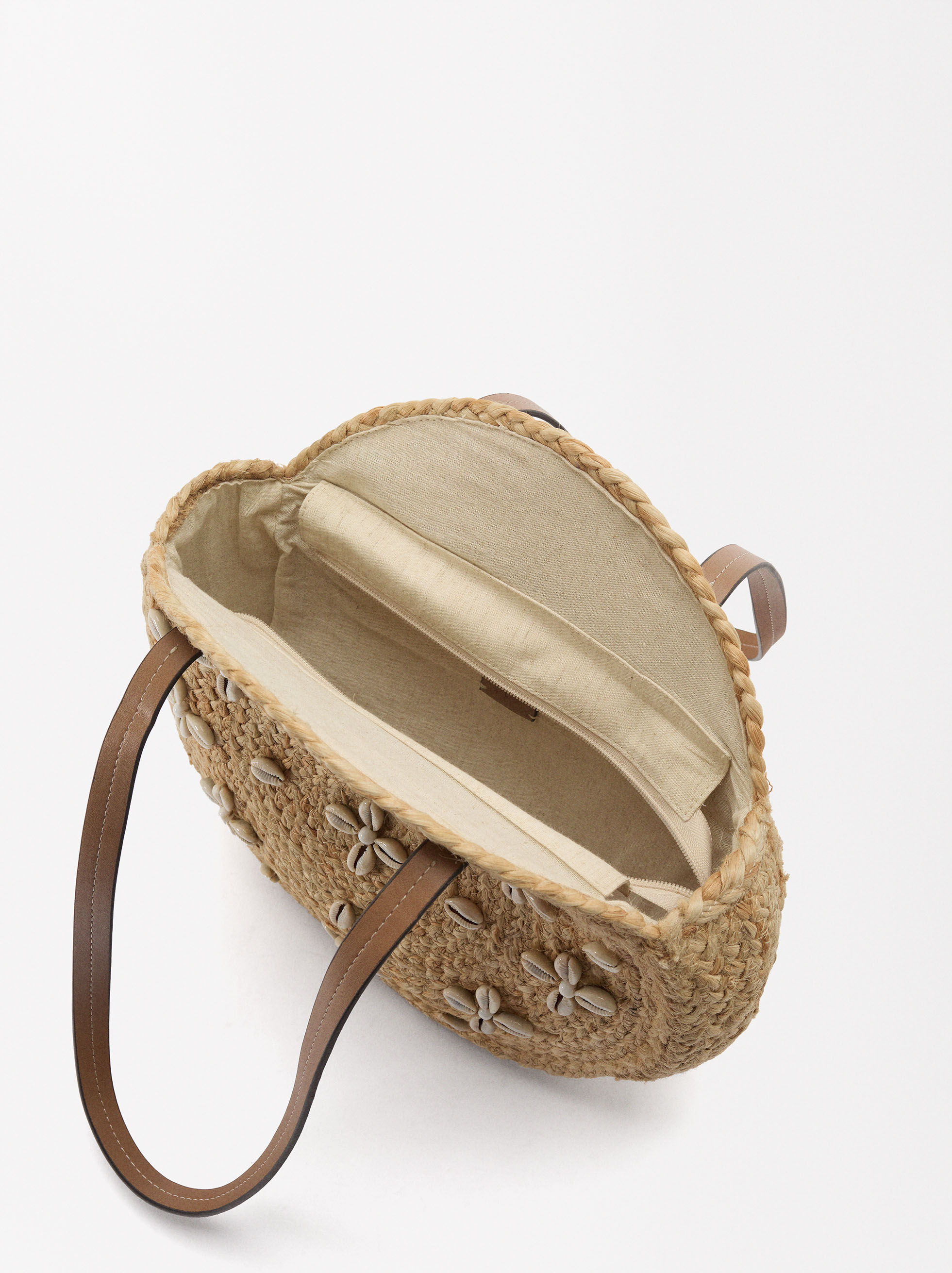 Bolso Shopper Efecto Paja Con Conchas image number 4.0