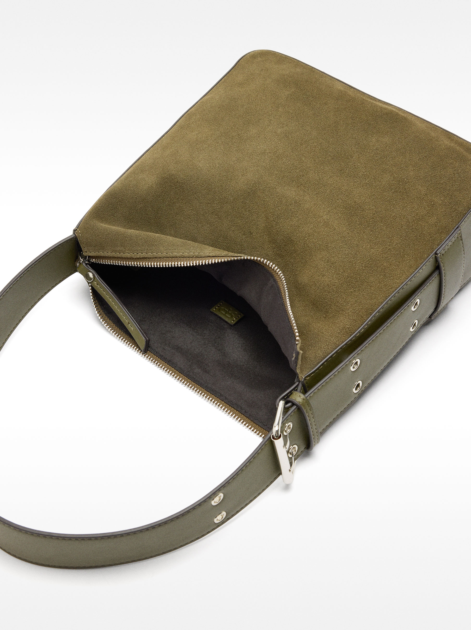 Leather shoulder bag image number 4.0